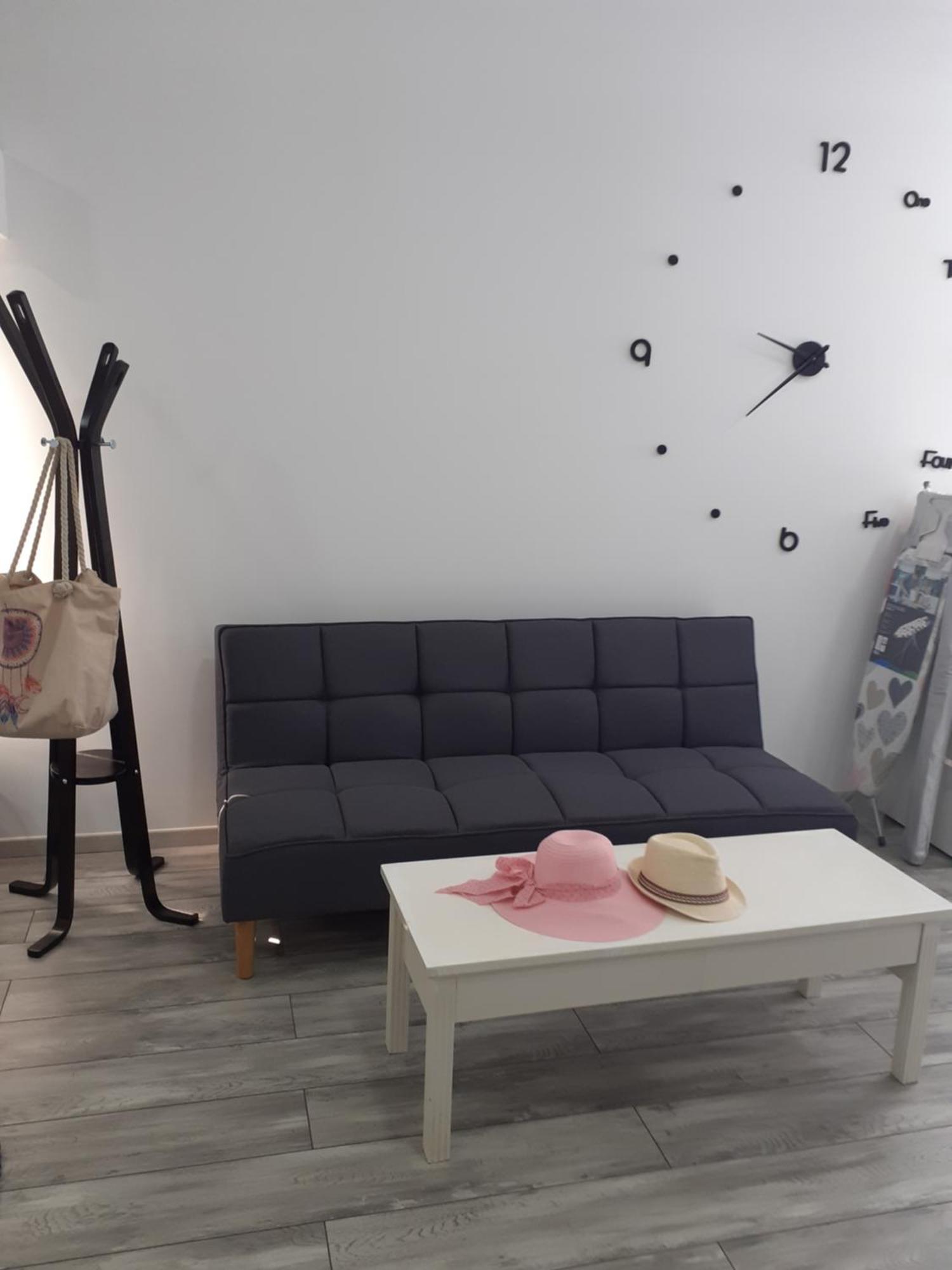 Deluxe Yiota'S Studio ! Klorakas Стая снимка